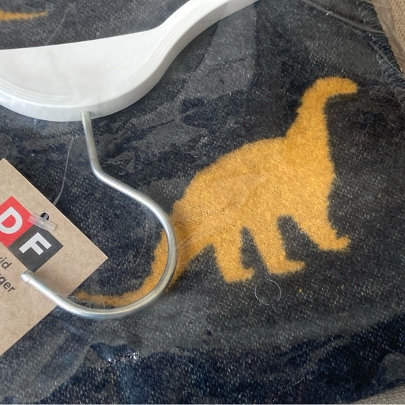 DAVID FUSSENEGGER Baby Dinos Allover Blanket 27” X 34” - Picture 4 of 8